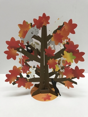秋カードネコとモミジの木.jpg